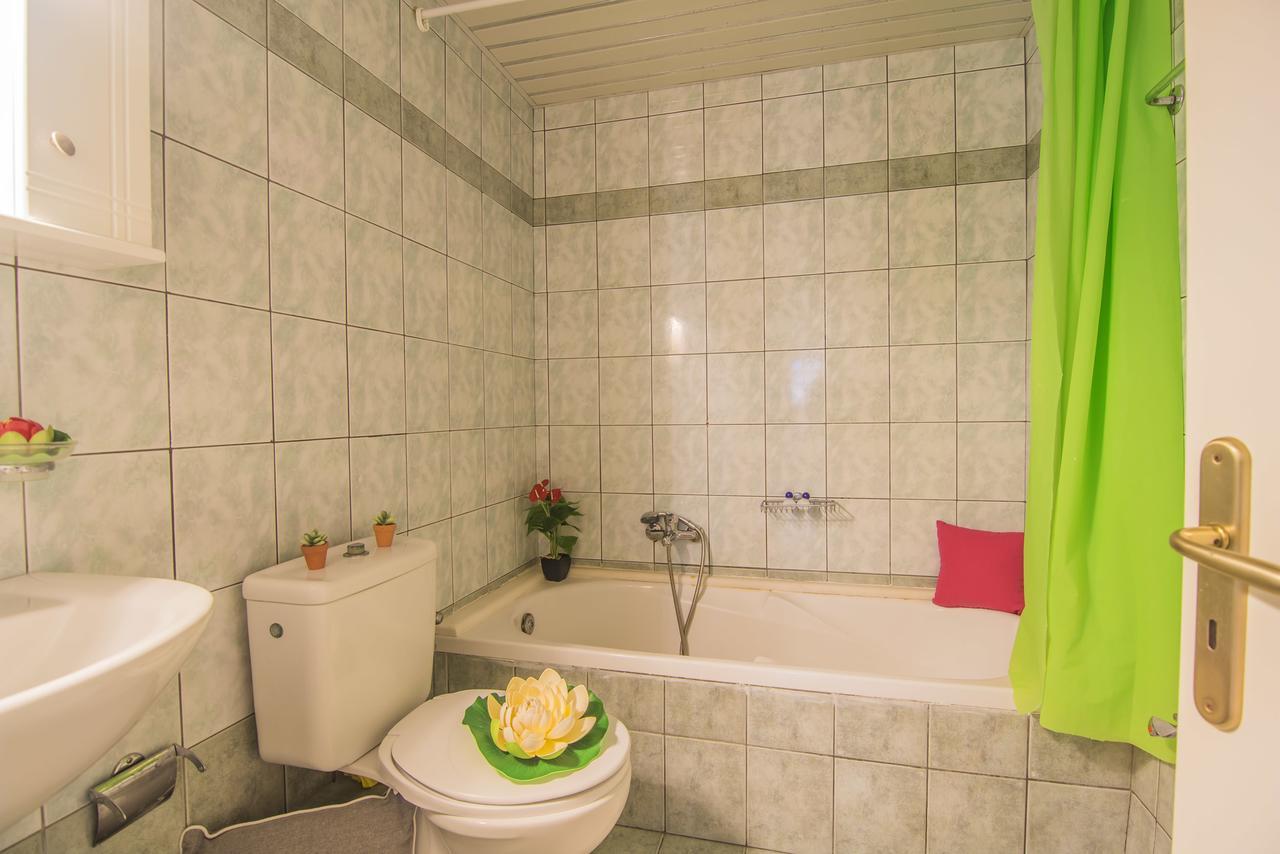 Tonia Apartments ไซคิย์นธอสทาวน์ ภายนอก รูปภาพ